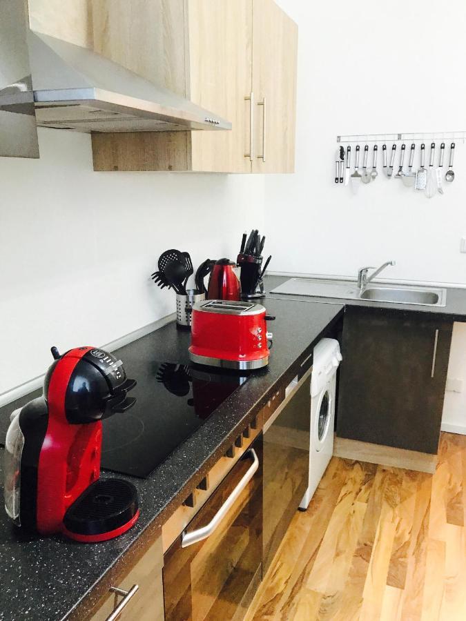 Apartment Deluxe In Hearth Of Downtown *